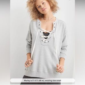 Aerie oversized lace up crew sweatshirt, size Small